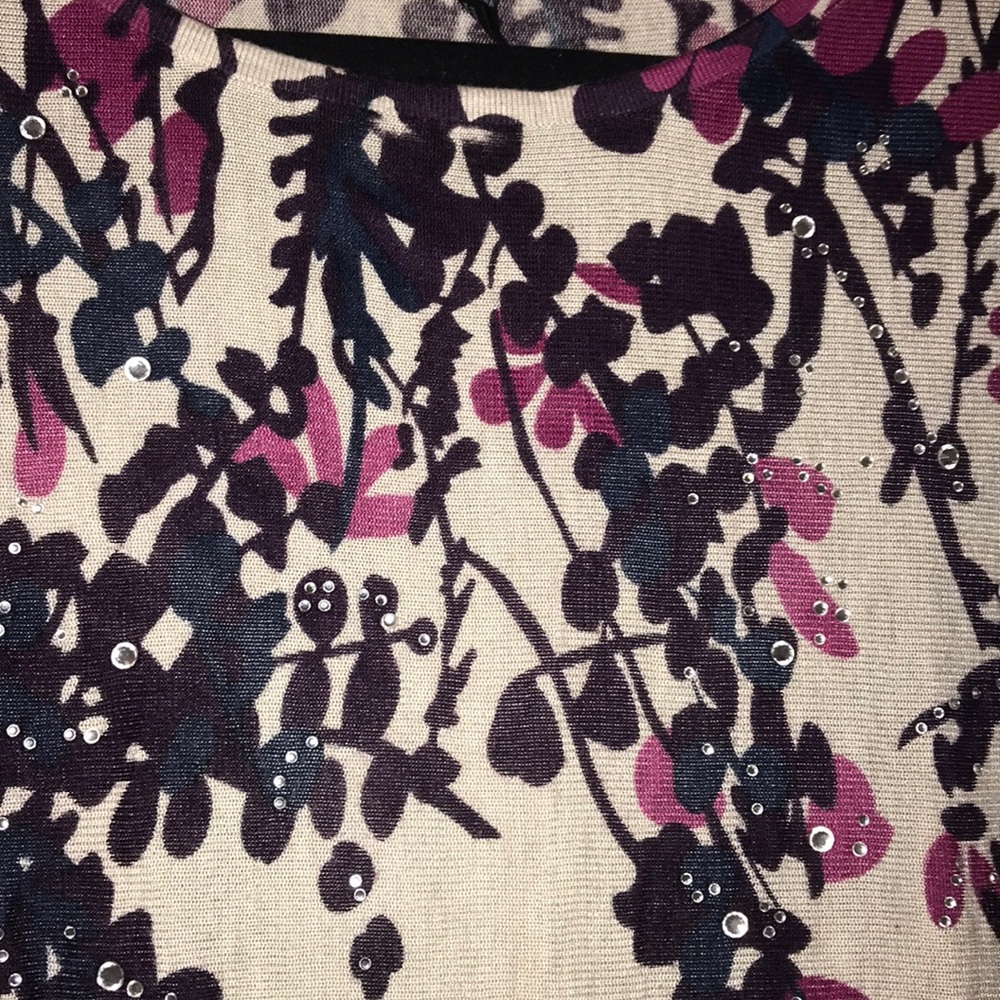 🔥I.N.C. Embellished floral rhinestone top🔥 - Picture 4 of 4